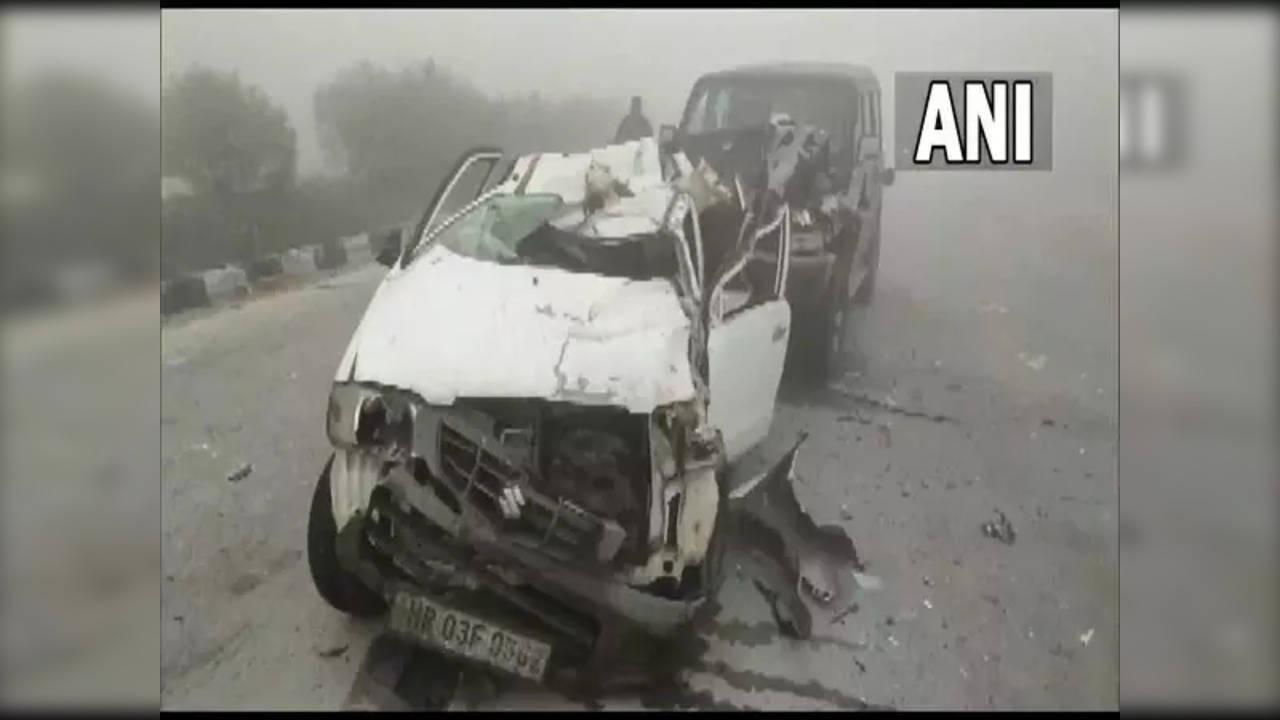 Damaged vehicles at Ambala-Saharanpur highway in Haryana