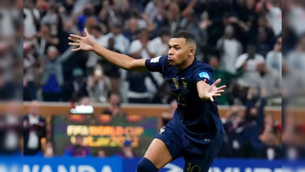 Mbappe | Netizens point to the moment the baton for the world's best ...