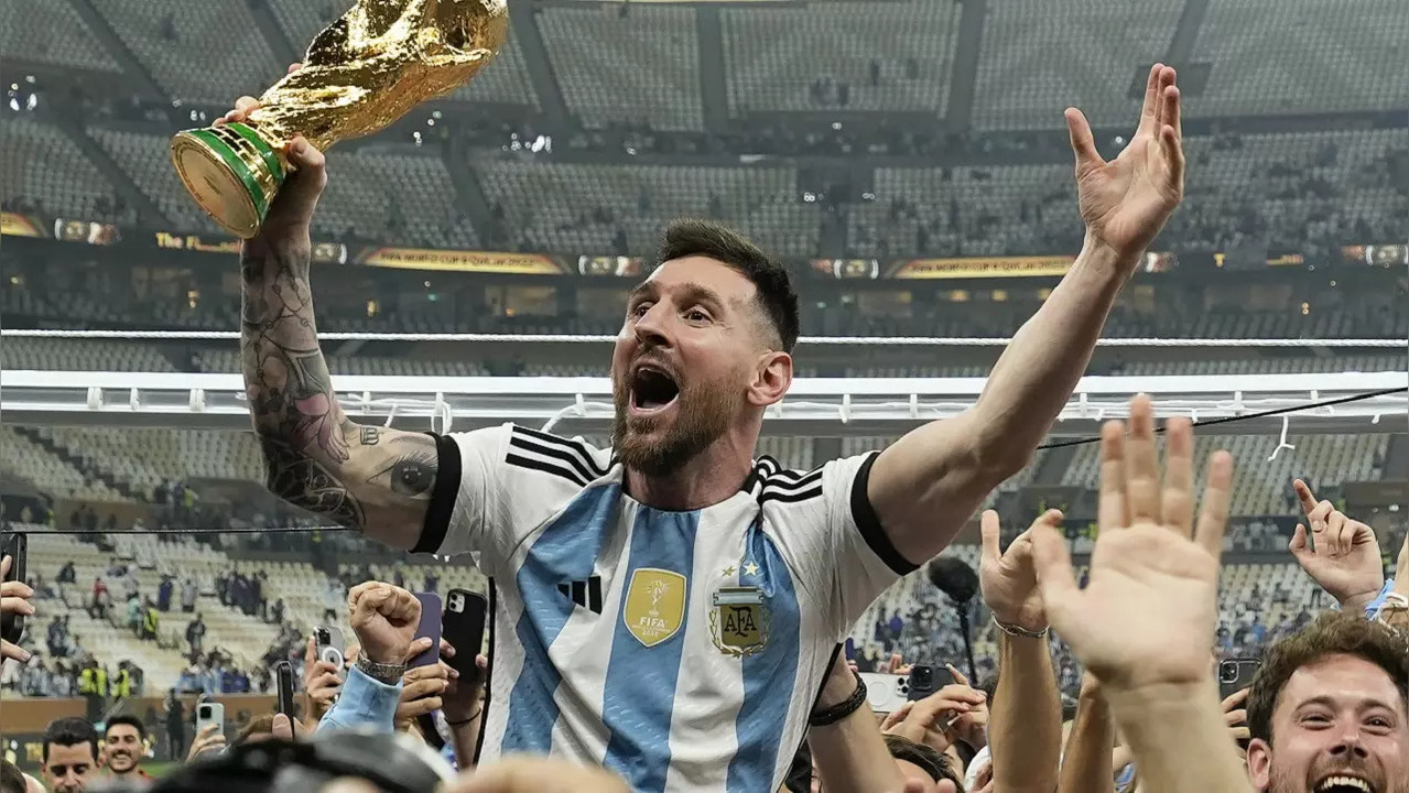 Lionel Messi WC AP4