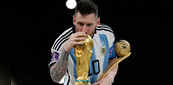 SPOX.com - Best Caption wins! Messi und Ronaldo bei einem gemeinsamen  Photoshooting für Louis Vuitton! 💥