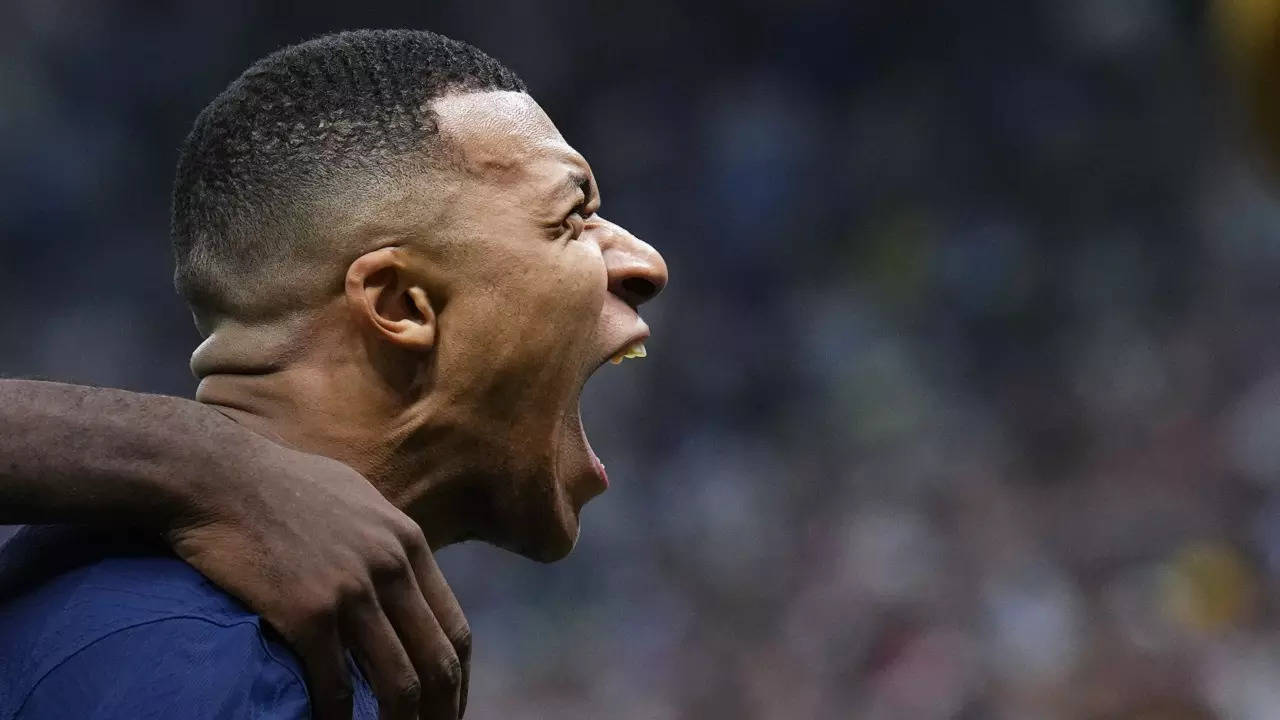 Kylian Mbappe posts cryptic tweet after heroics vs Argentina in FIFA World  Cup final