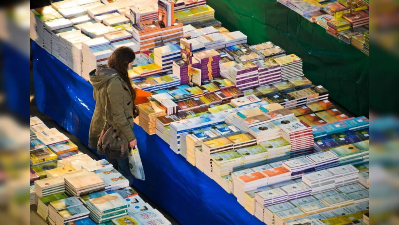 Over 10 lakh people expected to visit Annual Hyderabad Book Fair from