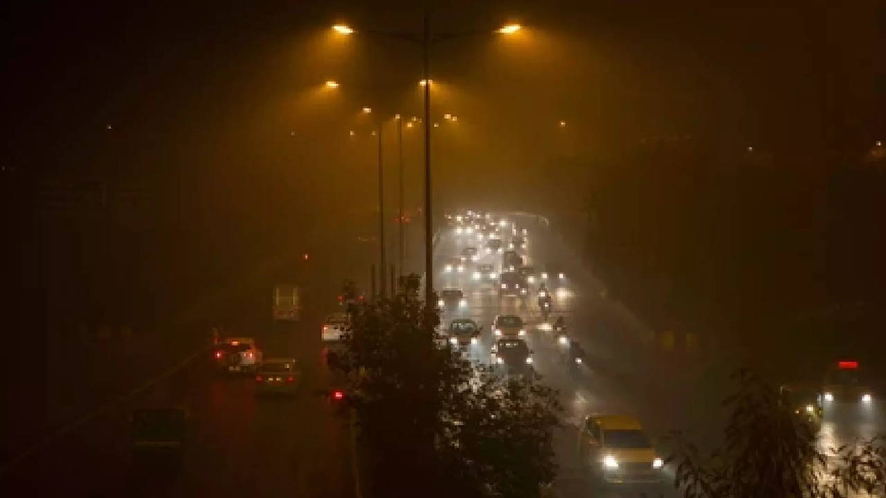 Dense fogs have gripped parts of northern and central India (for representational purpose)