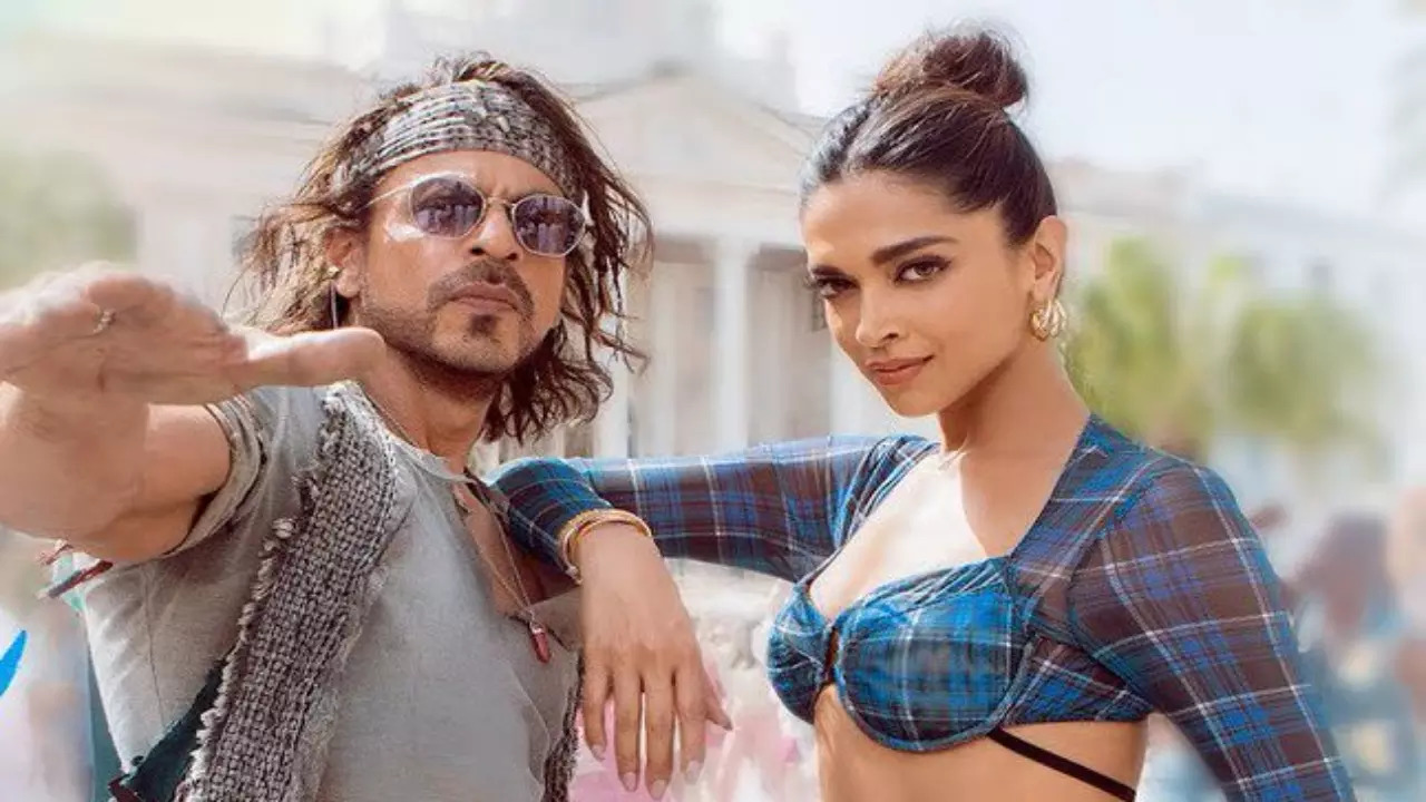 Jhoome Jo Pathaan out! Deepika Padukone, Shah Rukh Khan's new song from Pathaan is the perfect party anthem