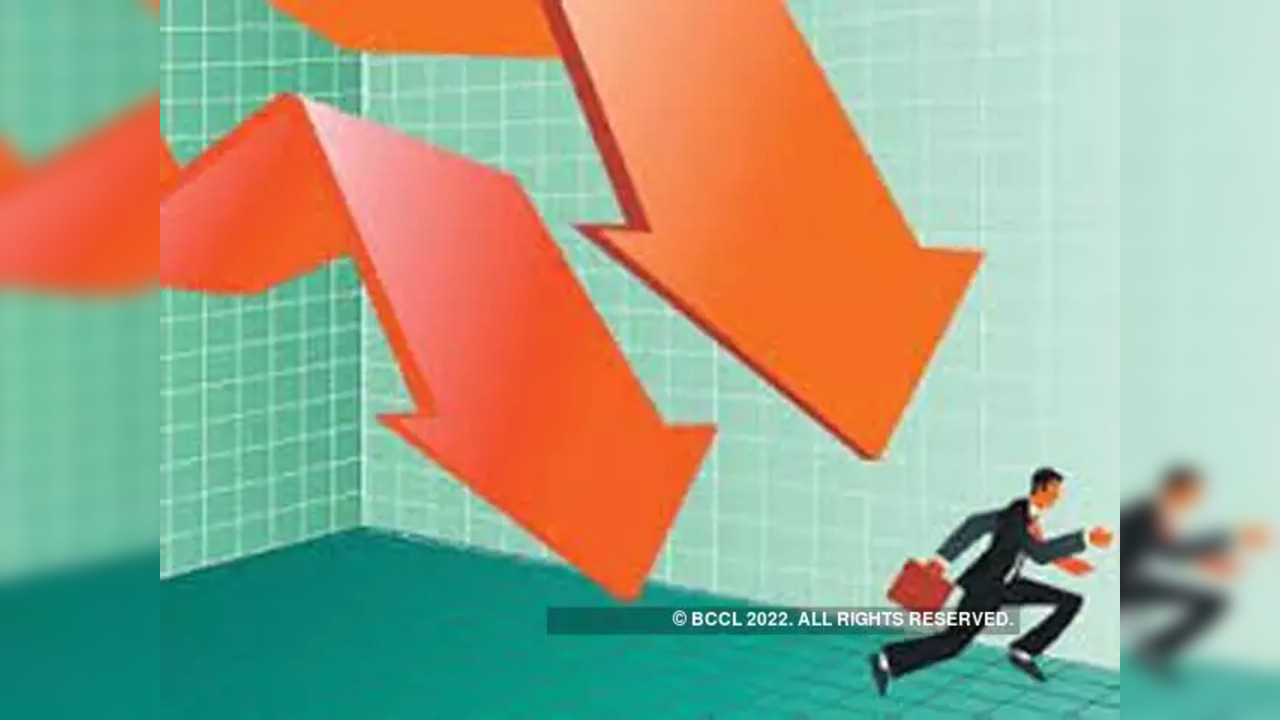 Sensex, Nifty tumble over 1 pc