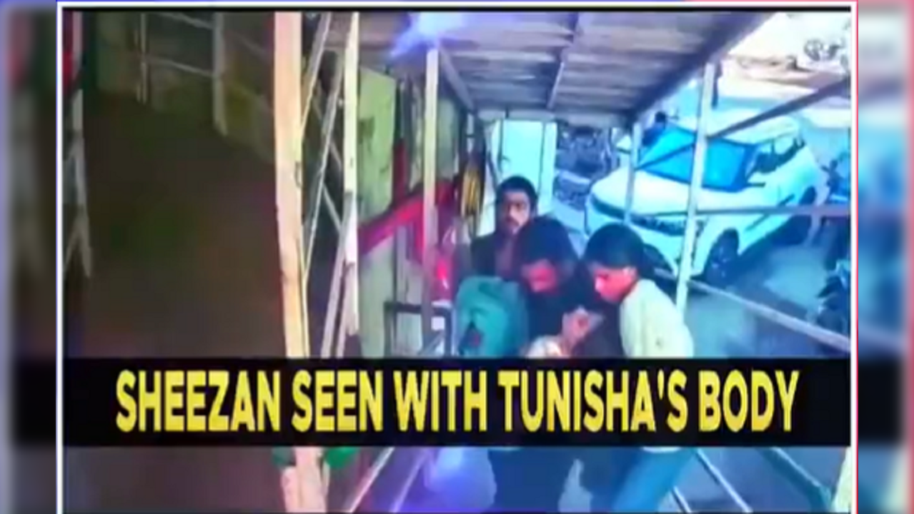 Sheezan Khan seen with Tunisha's body - CCTV