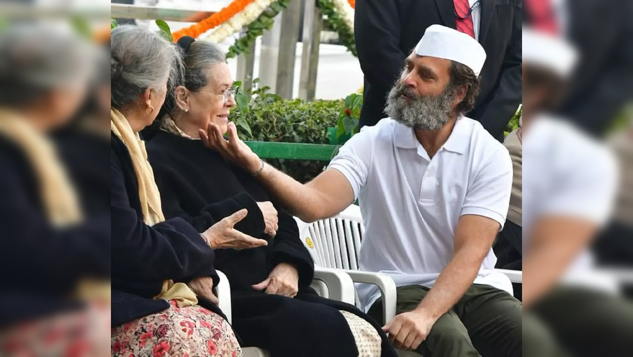 ​Rahul Gandhi and Sonia Gandhi