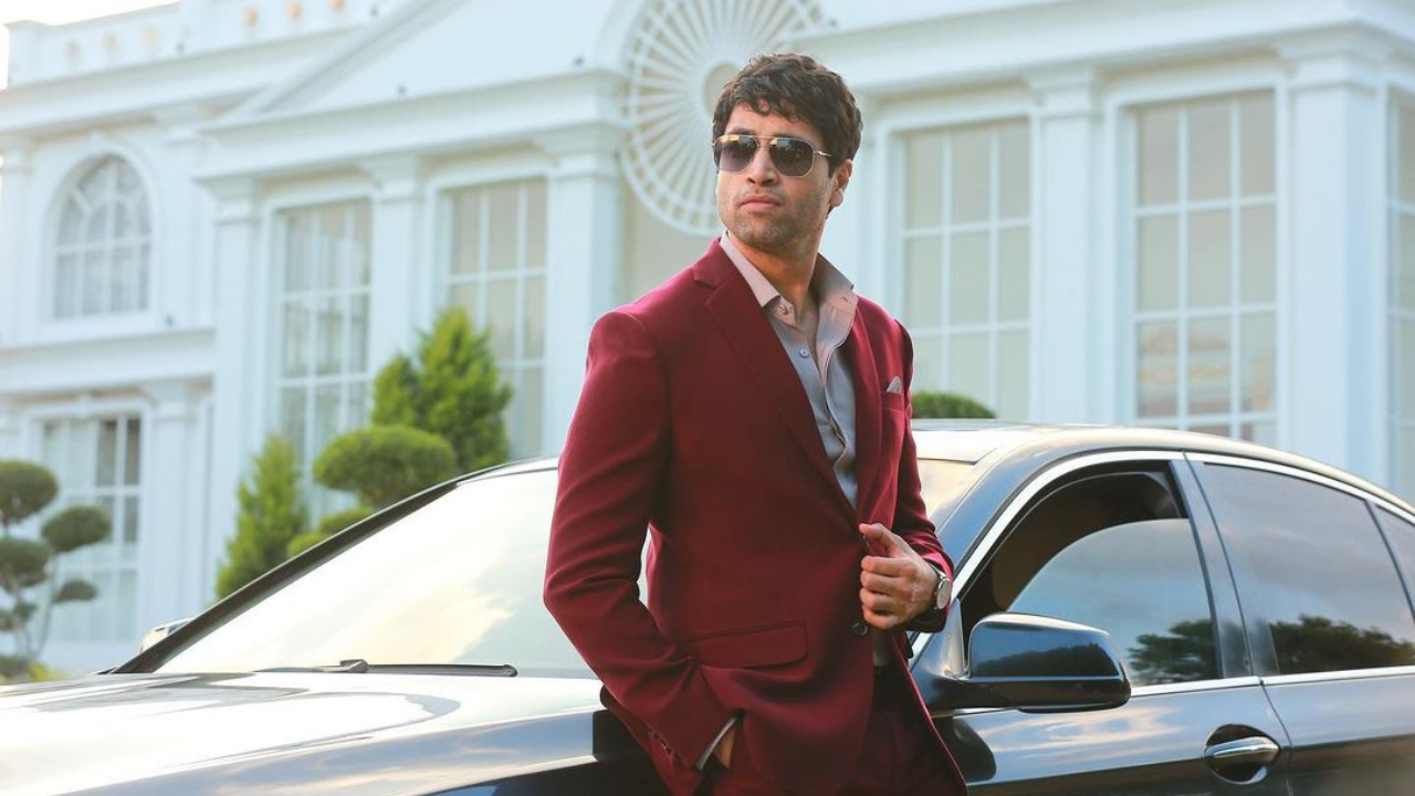 Adivi Sesh