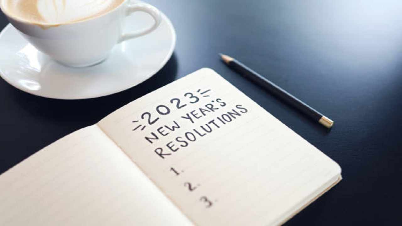 New Year Resolutions 2023 for students and young professionals