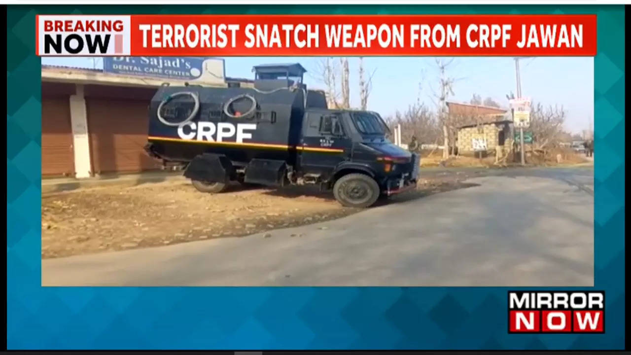 j&k: terrorist scrams after snatching rifle from crpf jawan on duty in pulwama; area cordoned off