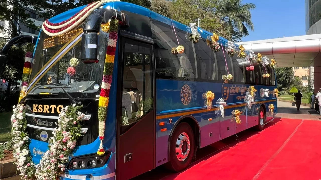 KSRTC E-Bus | Photo credit: Olectra