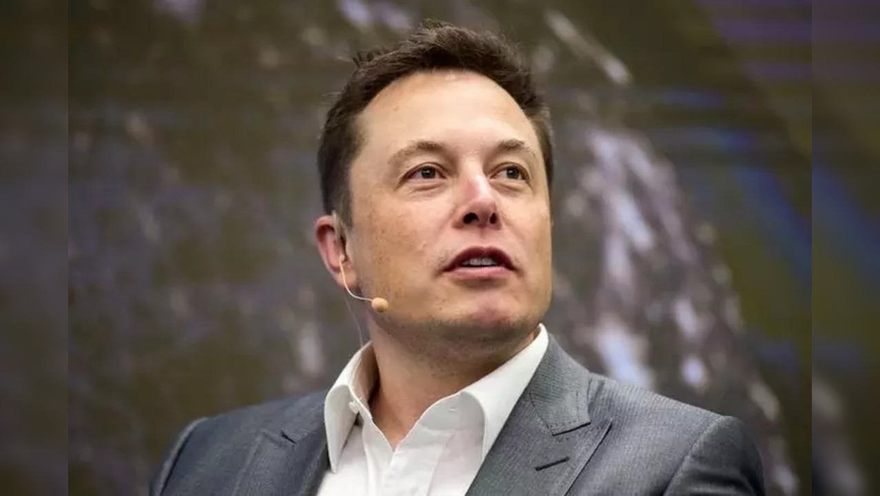 Elon Musk 1st person in world to lose $200 bn in net worth.