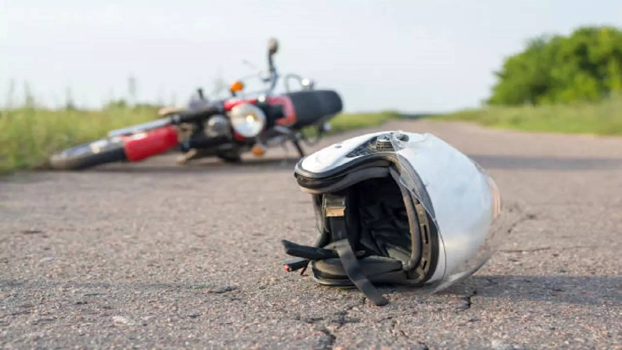 istockphoto-road accident