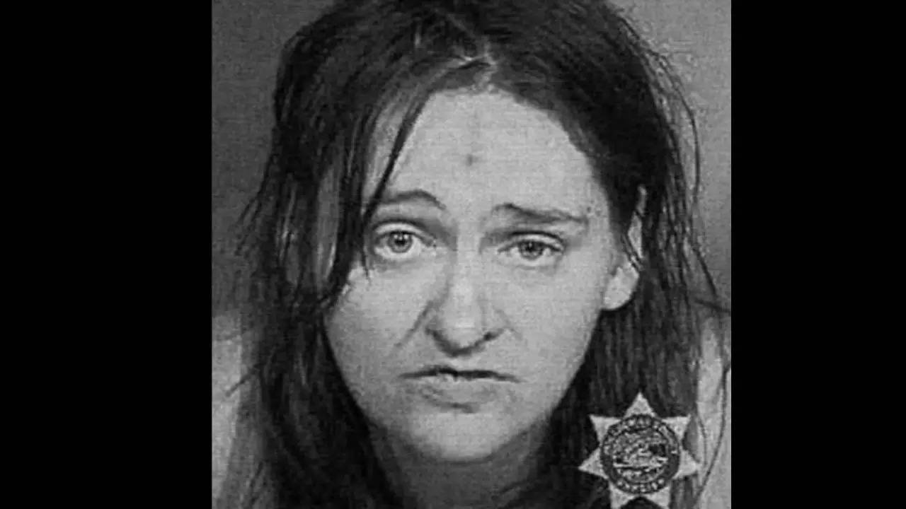 ​32-year-old Brianna Lace Workman allegedly shoved the little girl onto the Gateway Transit Center MAX platform in Portland on Thursday​