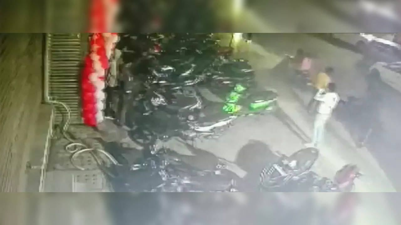 ​Delhi woman who was dragged by car seen in CCTV footage