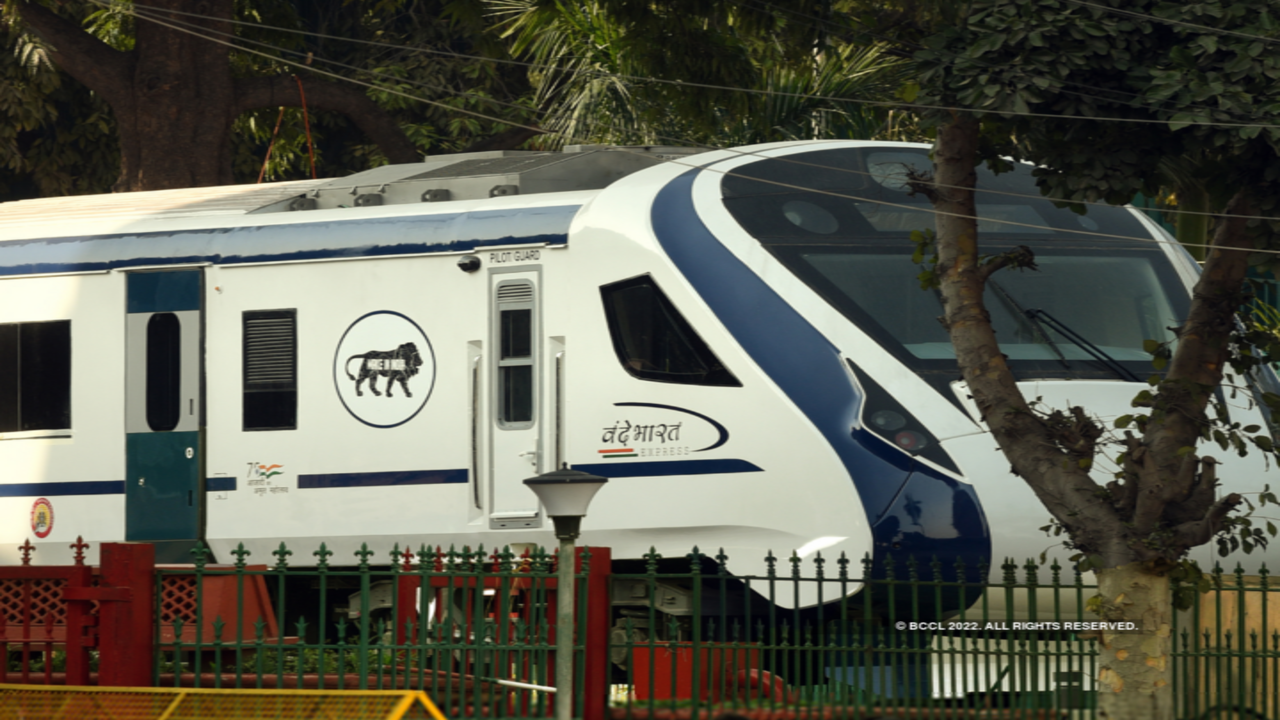 Vande Bharat Express Trains: Check Full List, Ticket Price, Routes ...