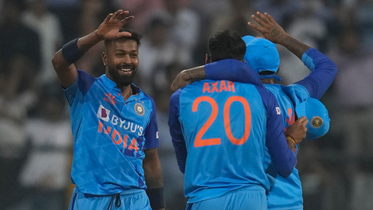 Hardik Pandya, Axar Patel