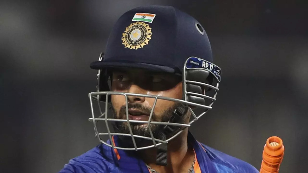 Rishabh Pant AP2