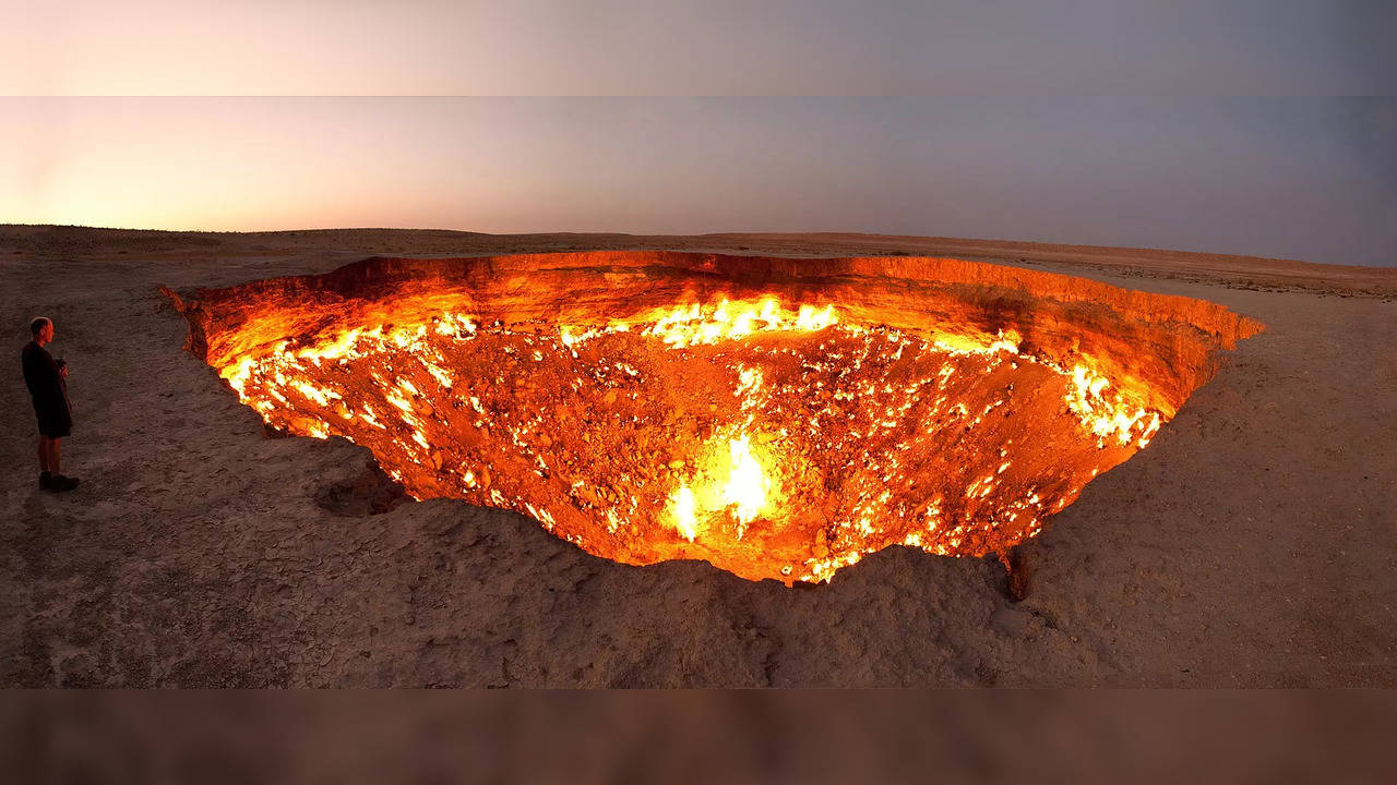 Darvaza Gas Crater