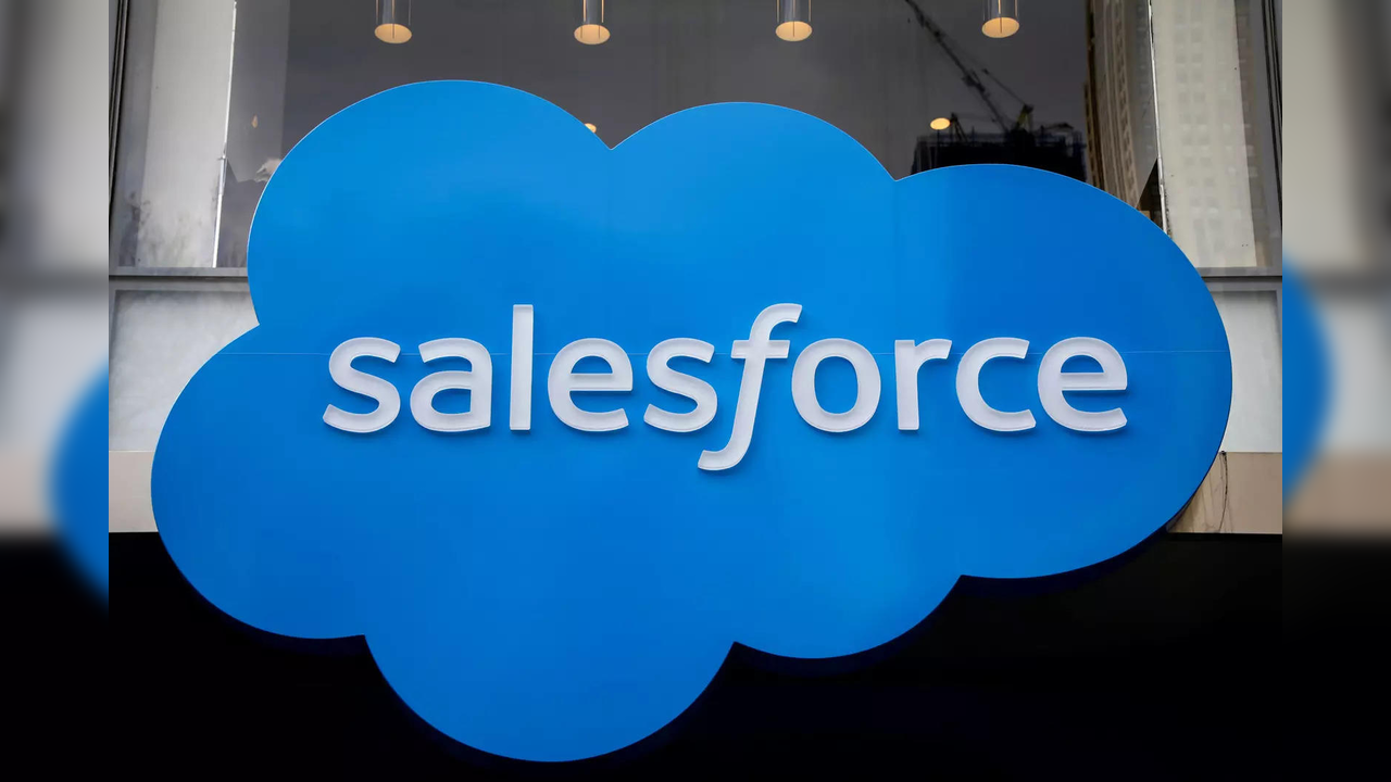 Salesforce cuts 10% workforce