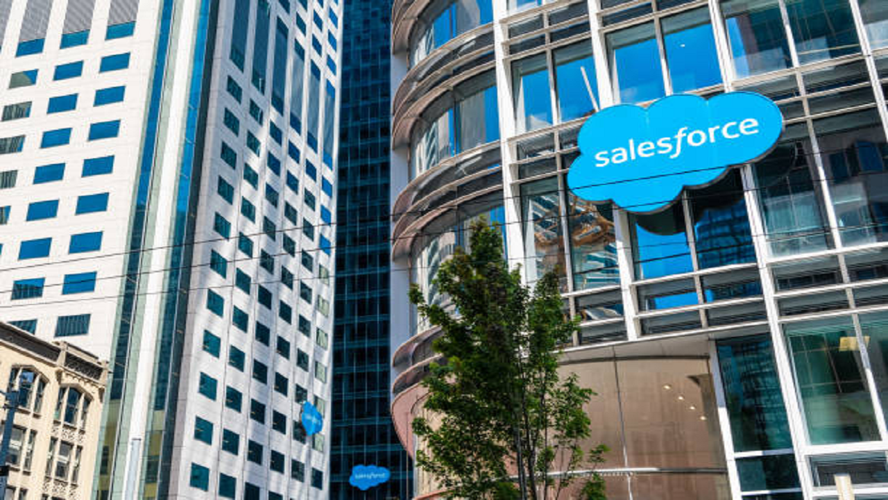 Salesforce layoffs Salesforce to lay off 10 per cent of its total