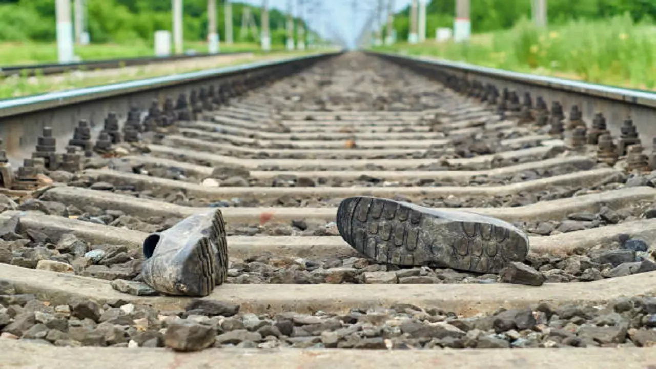 istockphoto-death railway accident