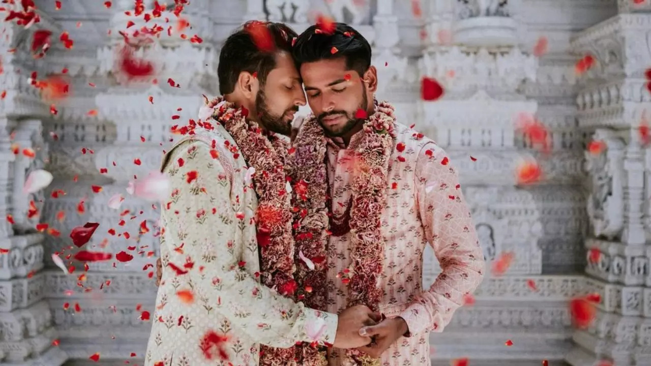 Amit Shah pictured with Aditya Madiraju during the couple's traditional Hindu wedding in New Jersey in 2019 | Picture courtesy: @amit_aatma/Instagram