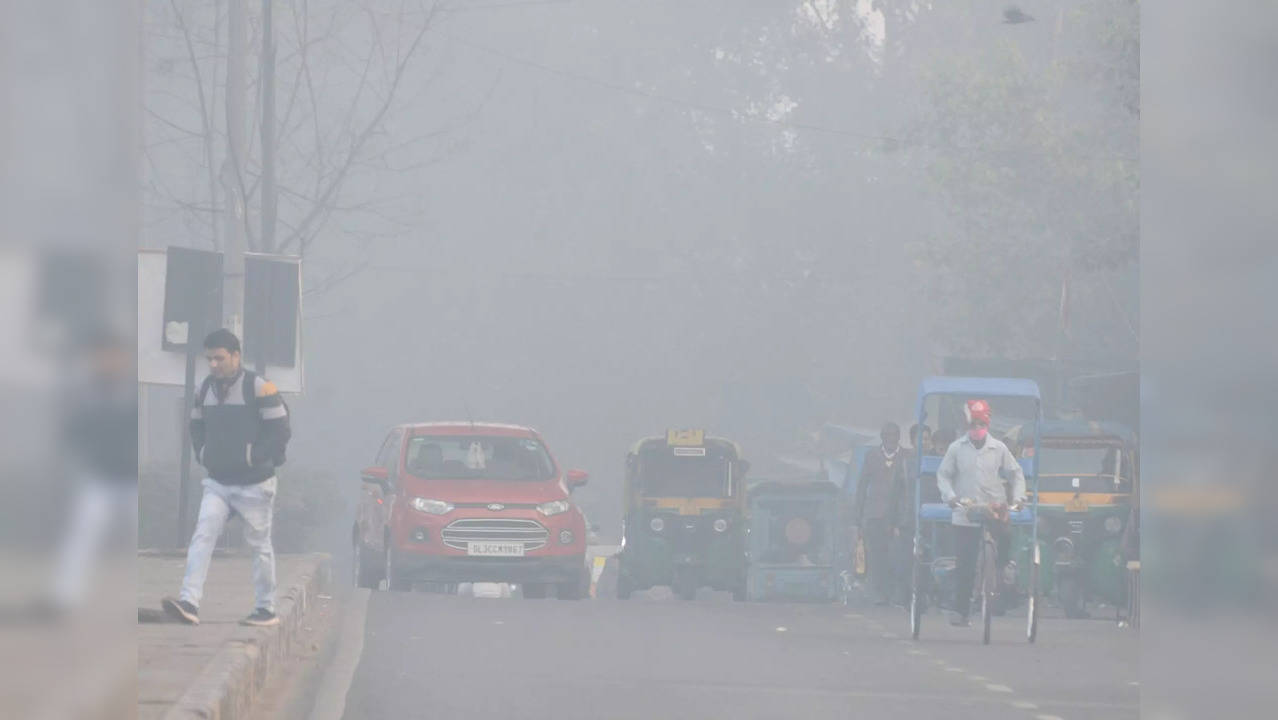 delhi winter fog - IANS.