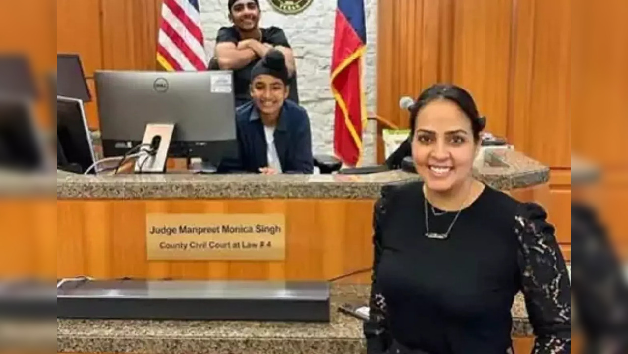 ​Indian-origin Manpreet Monica Singh becomes first female Sikh judge in the US​