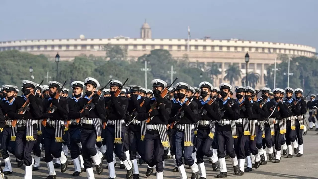 Govt launches online portal to book tickets for Republic Day parade 2023