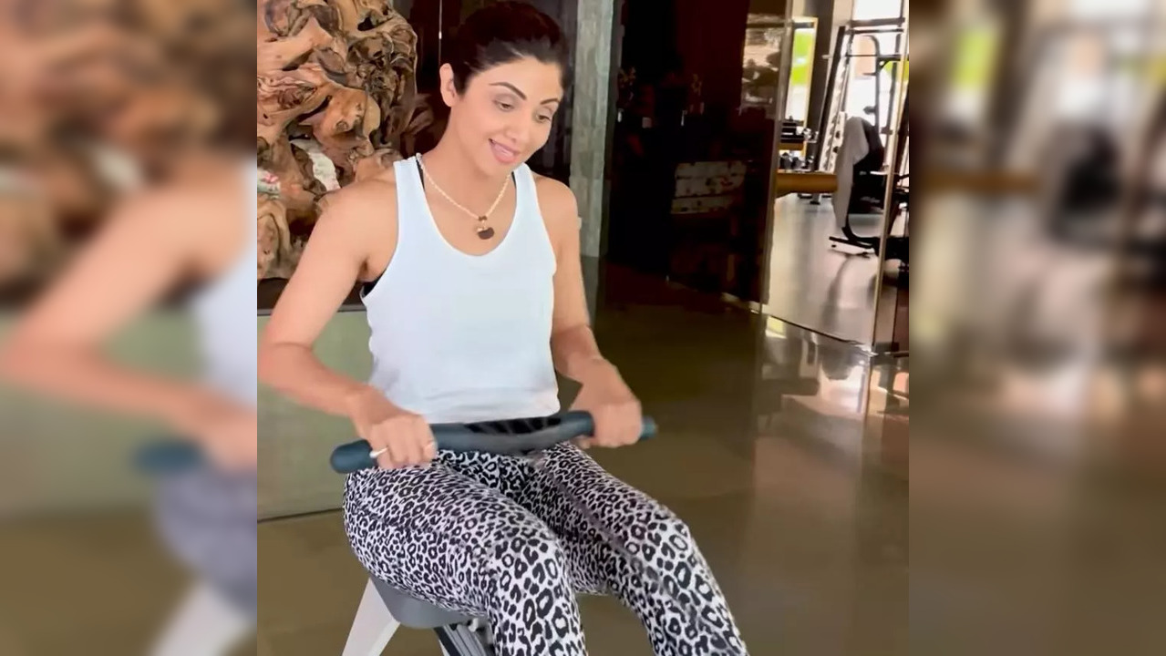 Shilpa Shetty Kundra is a name synonymous with fitness and wellness in India – a known fitness enthusiast who is also a foodie, with her Instagram handle is a delight for all her fans. (Photo credit: Shilpa Shetty/Instagram)