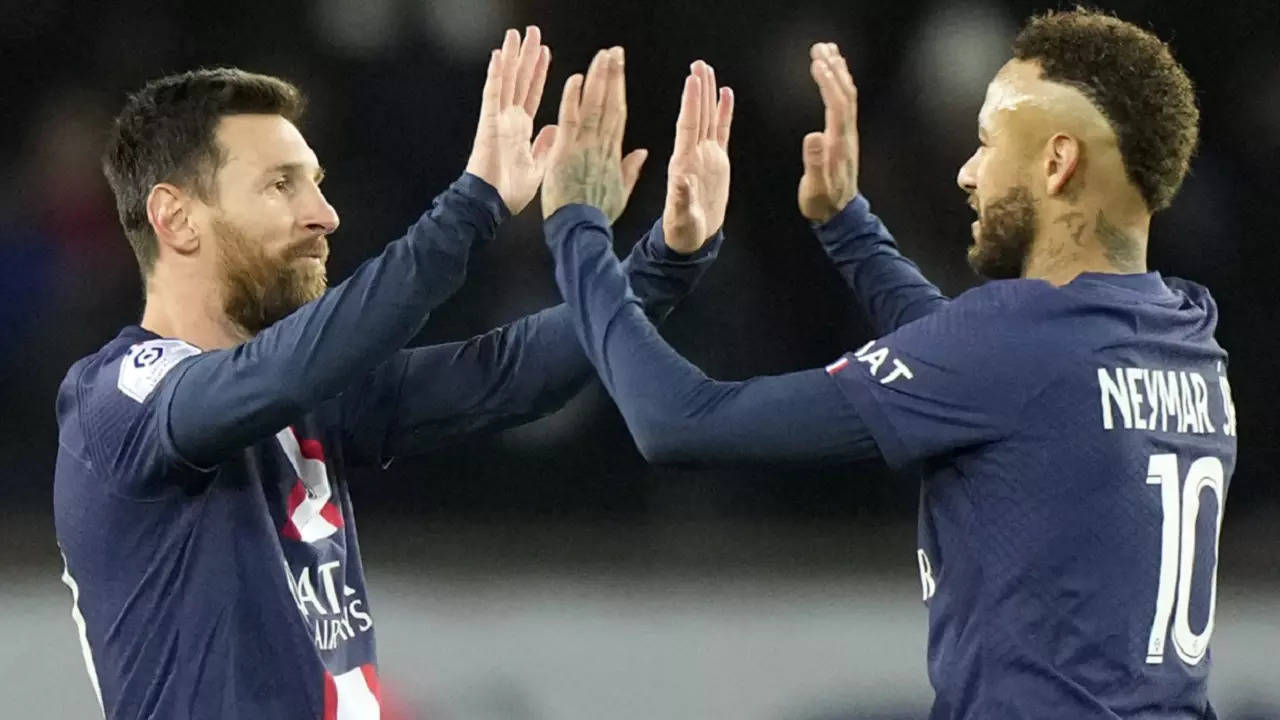 Lionel Messi Guides Psg To Victory On Return After World Cup Triumph