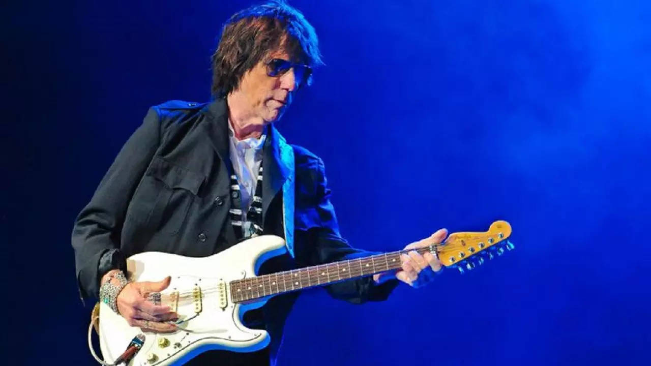 Mick Jagger, Rod Stewart lead tributes to Jeff Beck after death at 78