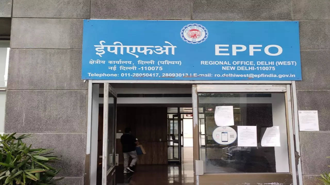 EPFO's e-passbook service down, to resume from 5 PM today