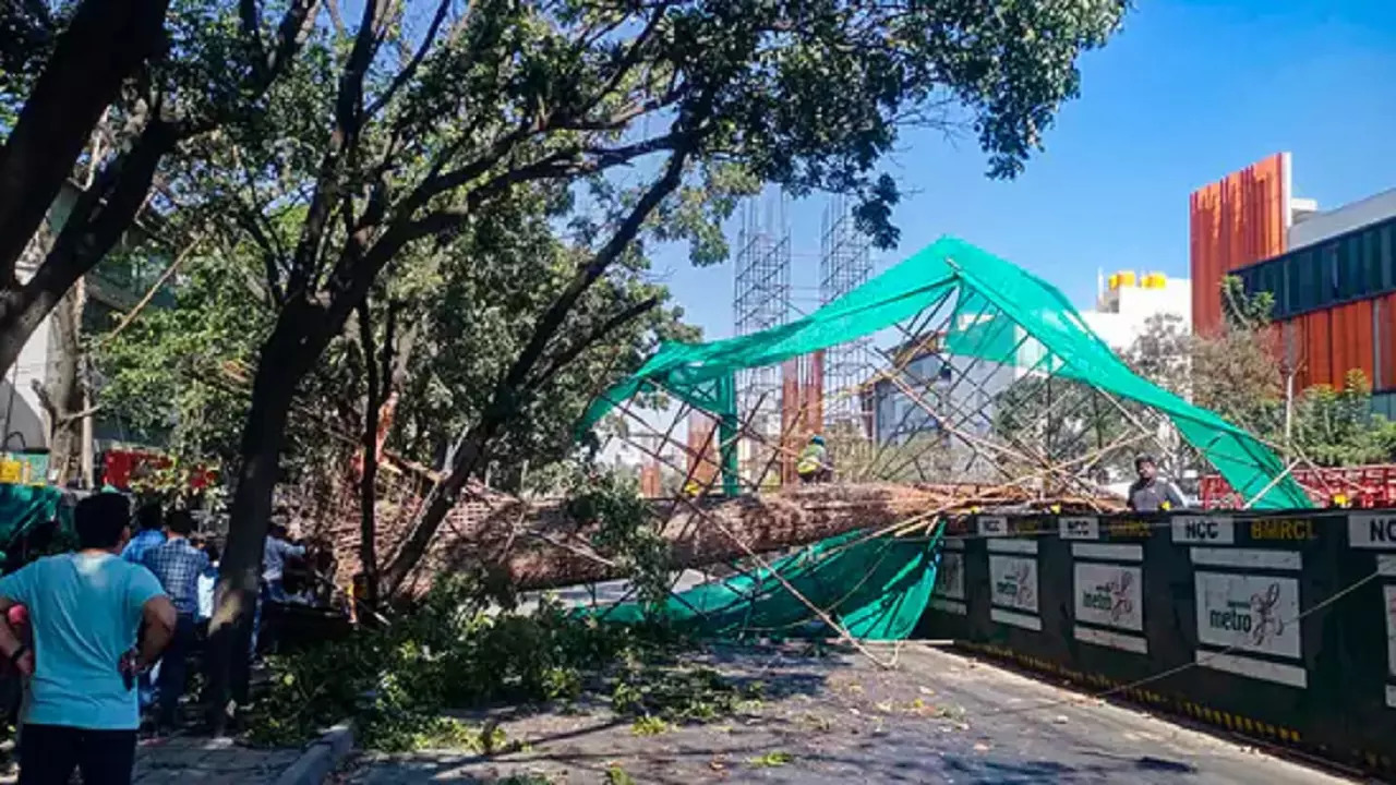 Bengaluru metro pillar collapse