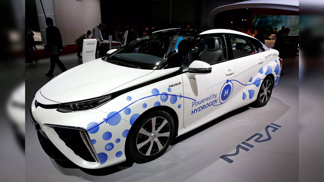 Hydrogen fuel deals cell powered car