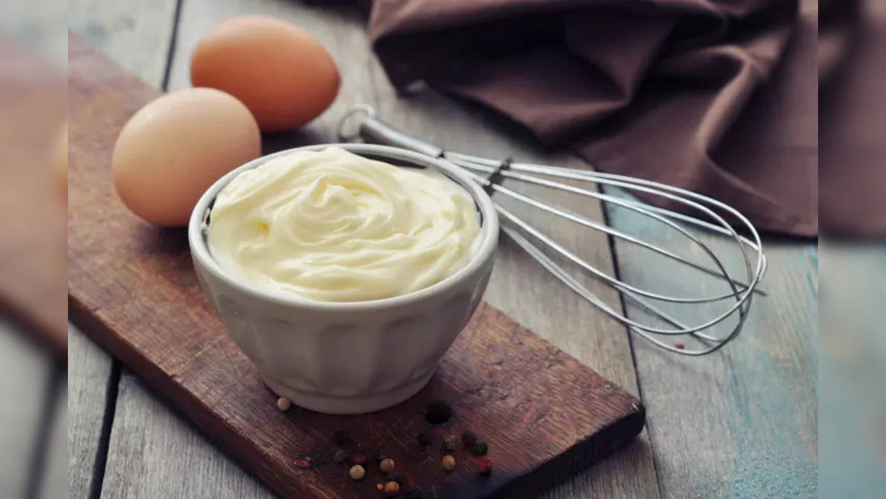 The order, however, exempts vegetable mayonnaise and mayonnaise made out of pasteurised eggs.