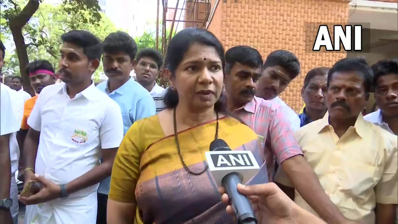 DMK MP Kanimozhi