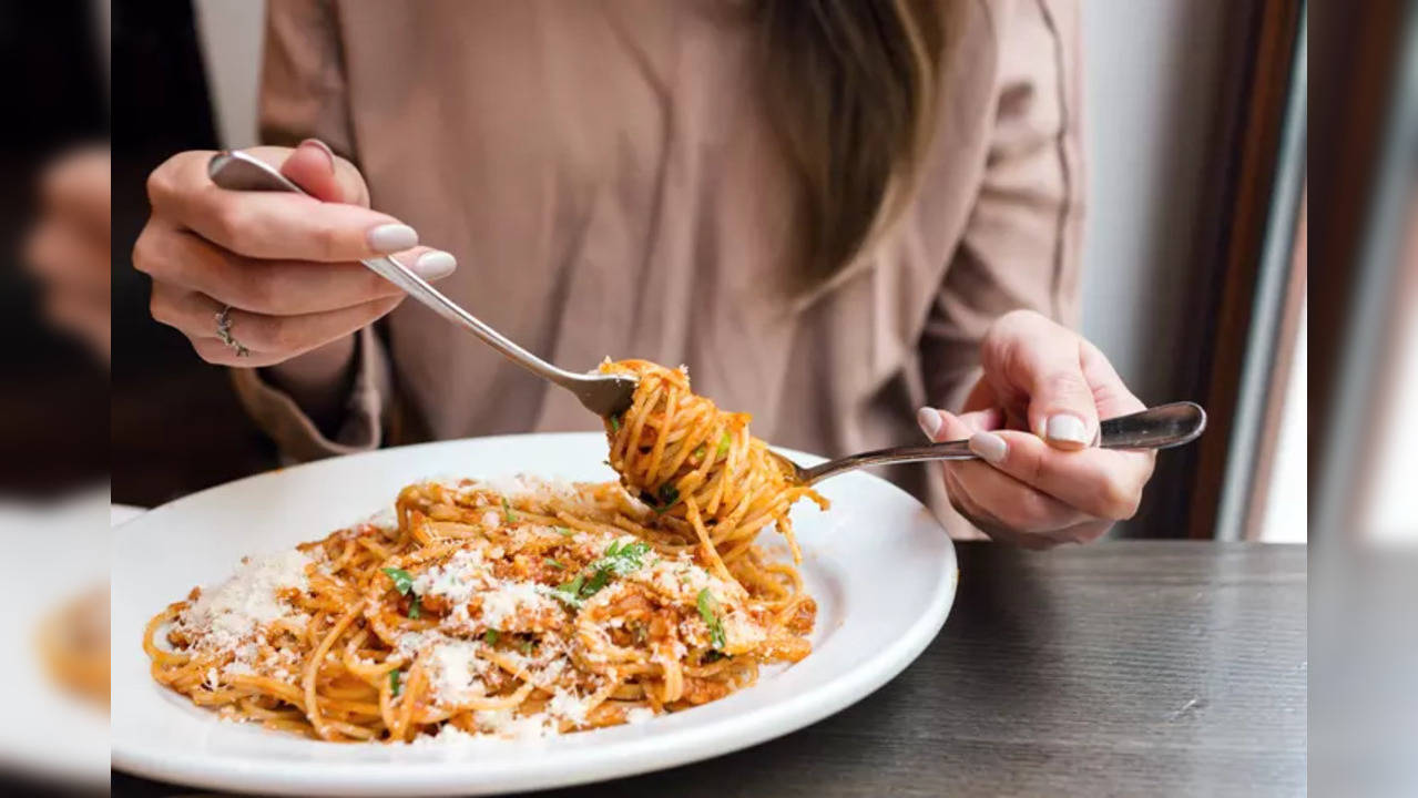 Gluten-free pasta, too, has slightly less proteins than wheat pasta – therefore, despite being a preferred choice for people with gluten allergy, it may not necessarily be a healthier choice than wheat pasta.