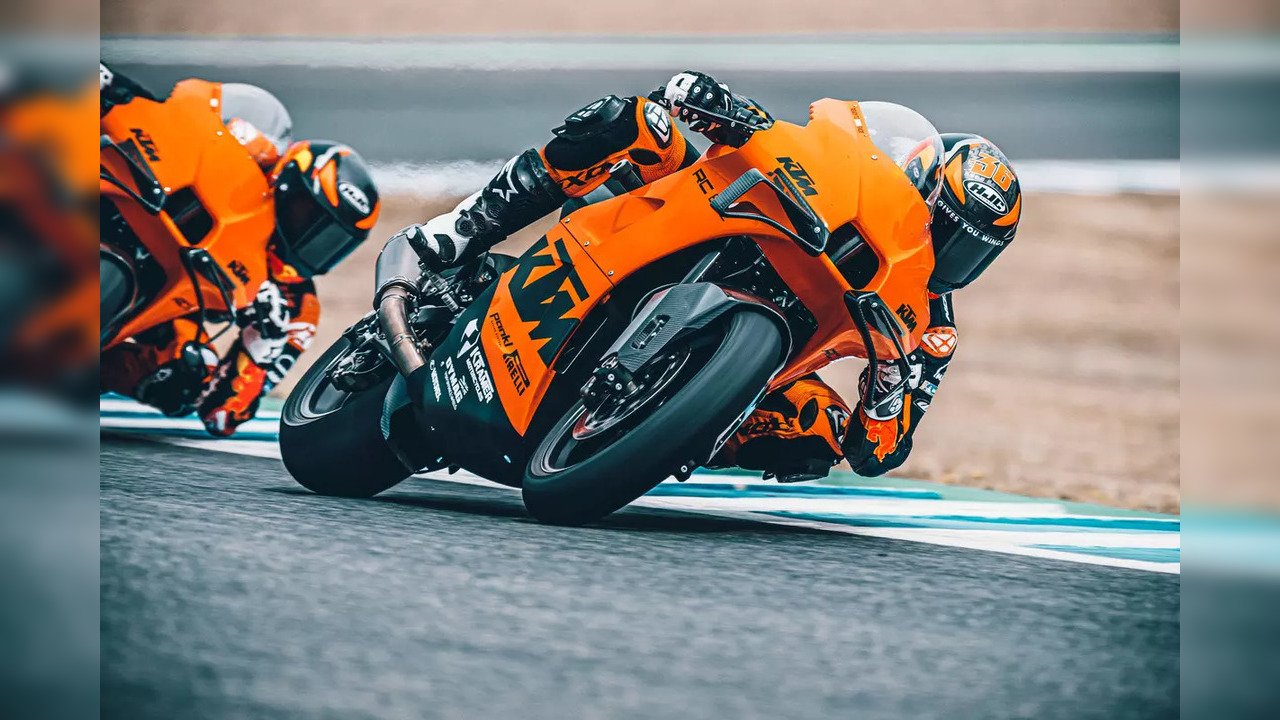 KTM-RC-8C