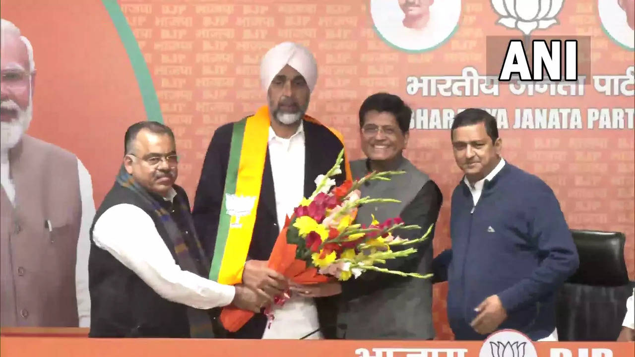 Manpreet Badal joins BJP