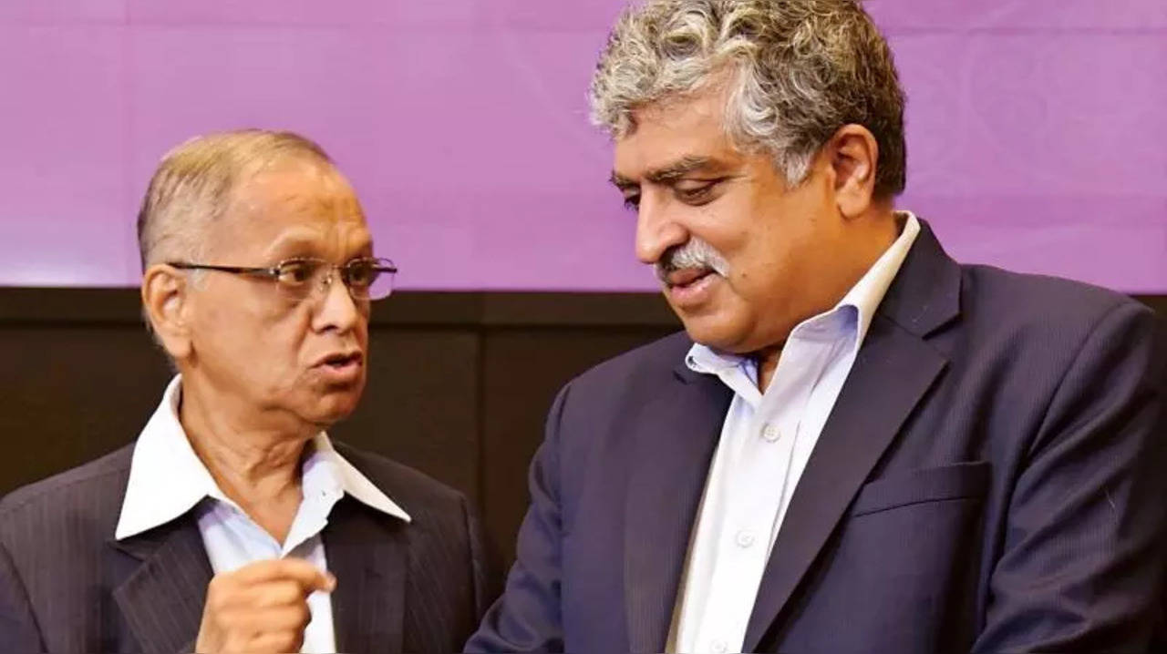 Narayana Murthy with Nandan Nilekani