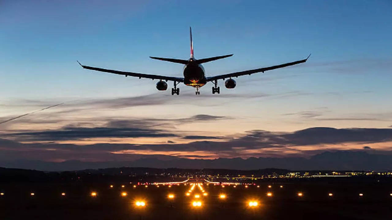 istockphoto-flight