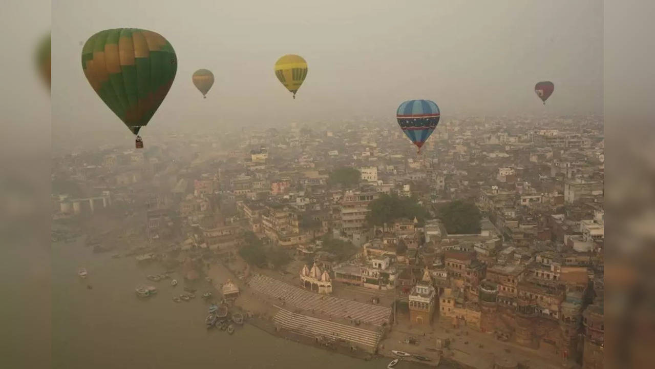 ​Varanasi's hot air balloon festival