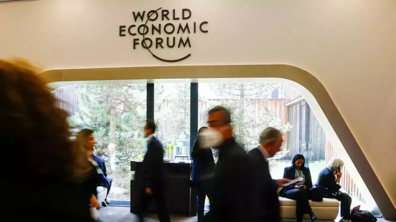 DAVOS WORLD ECONOMIC FORUM 2023 INTERVIEW visual data 8