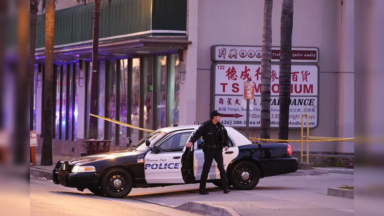 California mass shooting: Hunt for suspect ends as gunman dies of self ...