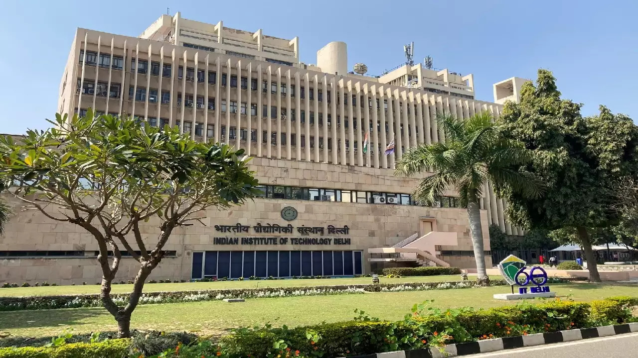 IIT DELHI