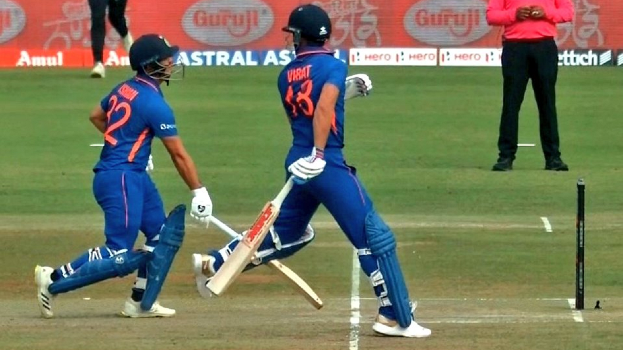 WATCH: Ishan Kishan seemingly sacrifices his wicket for senior Virat ...