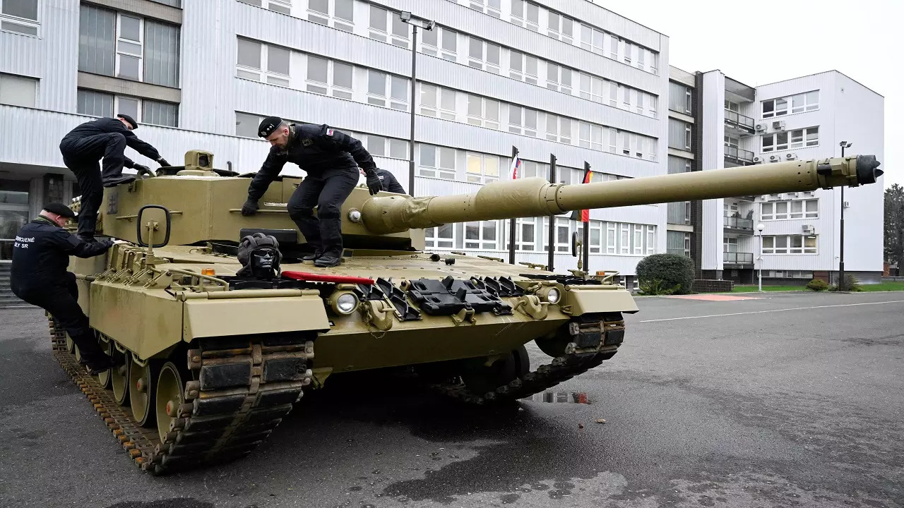 leopard tanks germany