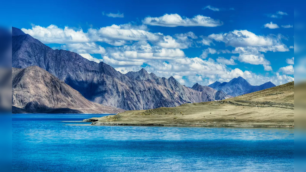 iStock-pangong tso